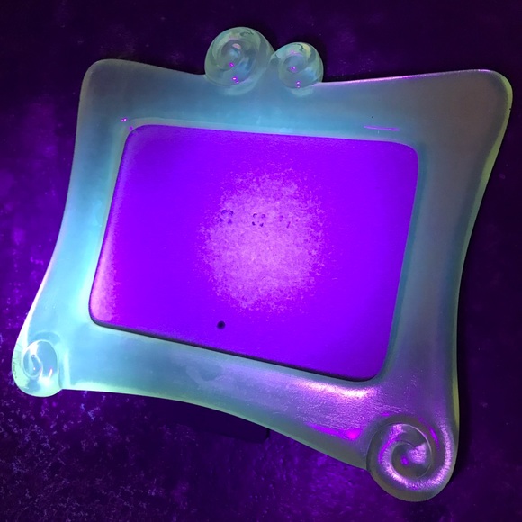 Vintage 5X7 UV Black Light Glow Thick Lucite Gold Leaf Swirl Picture Photo Frame - Picture 3 of 16